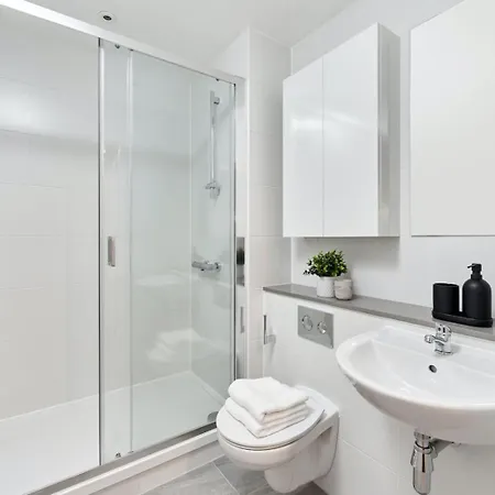 Ensuite Double Room- 10 Mins To Airport Apartmán Dublin